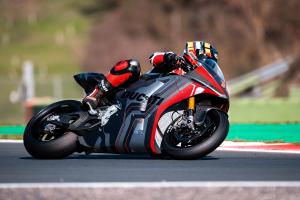 Alex de Angelis on Ducati V21L at Vallelunga test. - Ducati Media